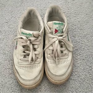 Reebok Club C 85 Shoes cream off white cute green